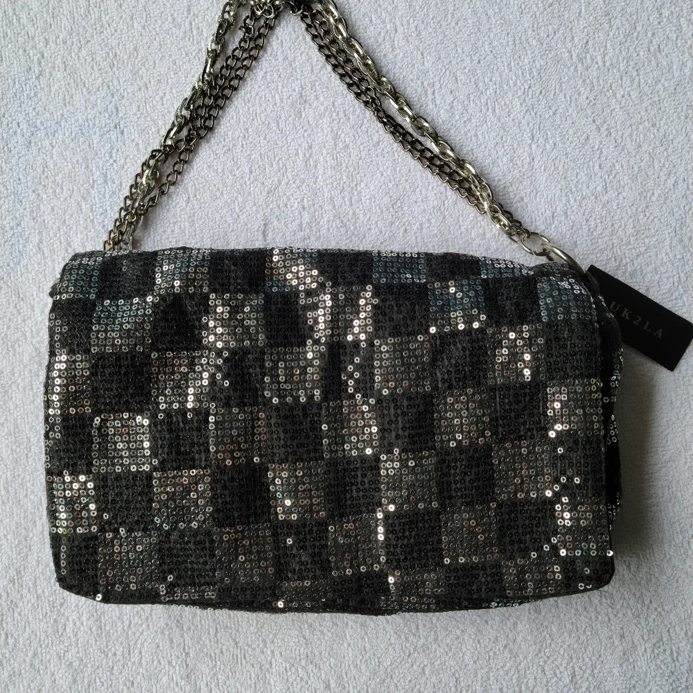 NWT UK2LA Black and Silver Sequin Purse cross  body clutch with Chain Strap - Picture 12 of 14